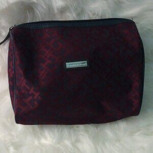 Tommy Hilfiger small bag toiletry makeup bag maroon burgundy